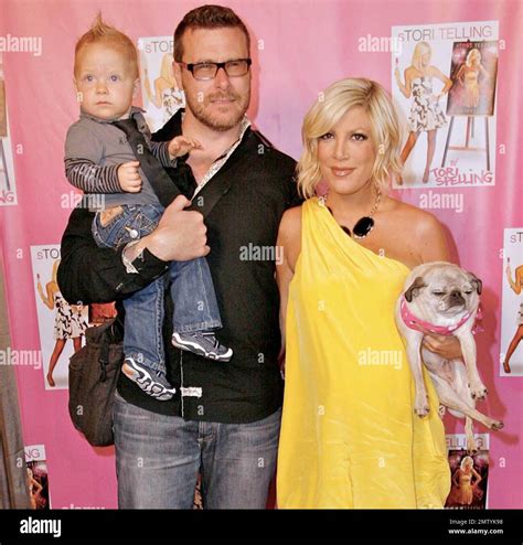 Tori Spelling Dean Mcdermott And Thier Son Liam Aaron Mcdermot Arrive