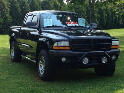 Sell Used 2001 Dodge Dakota Sport Crew Cab Pickup 4 Door 47l In