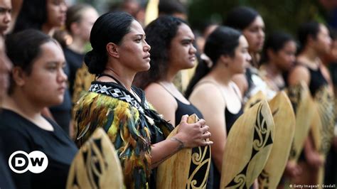 Maori party launches petition for New Zealand's name-change – DW – 09 ...