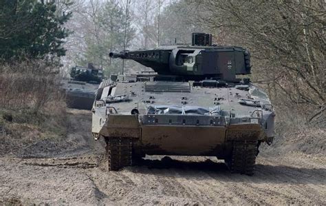 Vehicle For German Army Gains Approval