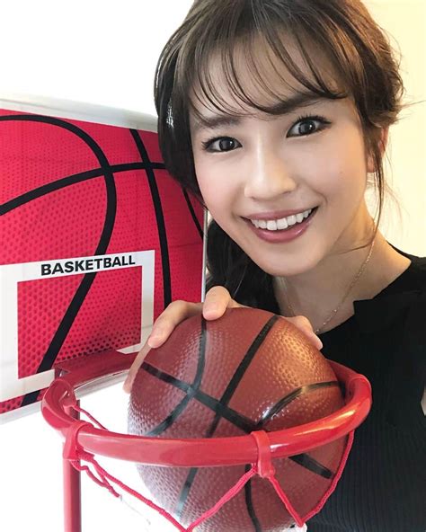 神田れいみさんのインスタグラム写真 神田れいみinstagram 「 ️ バスケリングを部屋に設置！ 夢だった ダンクシュート も