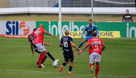 Fortaleza Vence O Crb De Novo E Avan A S Quartas Da Copa Do Brasil