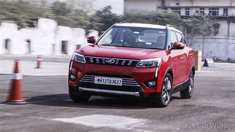 Discounts Of Up To Rs 81500 On Mahindra Alturas G4 Xuv300 And