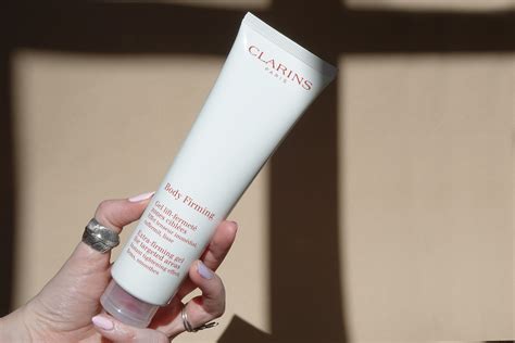 JANIS EN SUCRE Clarins Body Firming Corps Fermete 11