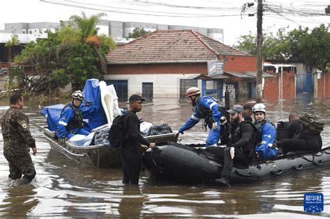 巴西南部因暴雨死亡人数升至126人 卢西奥·塔沃拉 新华社 搬运