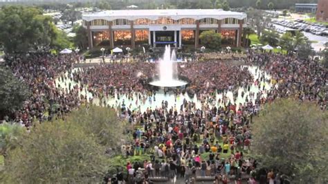 Ucf Spirit Splash In 60 Seconds Youtube