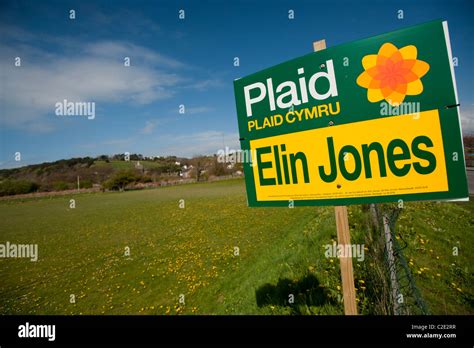 Plaid cymru election campaign hi-res stock photography and images - Alamy