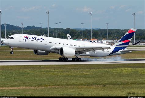 A7 AMB Qatar Airways Airbus A350 941 Photo By Micha135 ID 777871