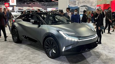 Toyota Dévoile Le Concept Bz Compact Suv à Los Angeles