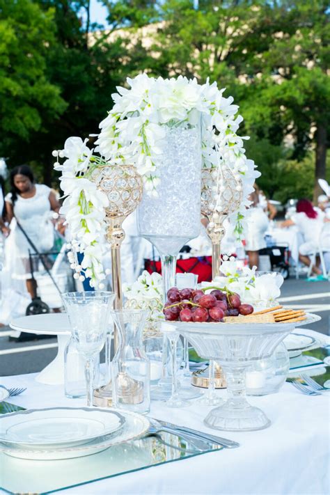 Thousands Take Over Pennsylvania Ave For Le D Ner En Blanc Pop Up