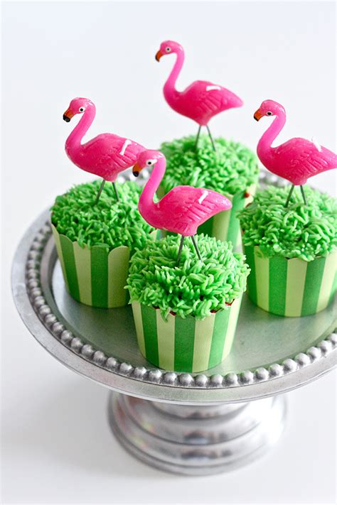 Ericas Sweet Tooth Flamingo Cupcakes