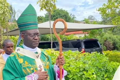 Église Catholique Mgr Fulgence Muteba élu président de la CENCO