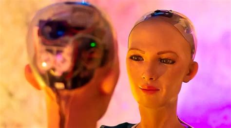 Sophia ¿hasta Dónde Puede Llegar La Robot Más Humana Del Mundo Invdes