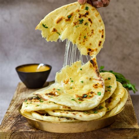 Cheesy Garlic Naan Bread