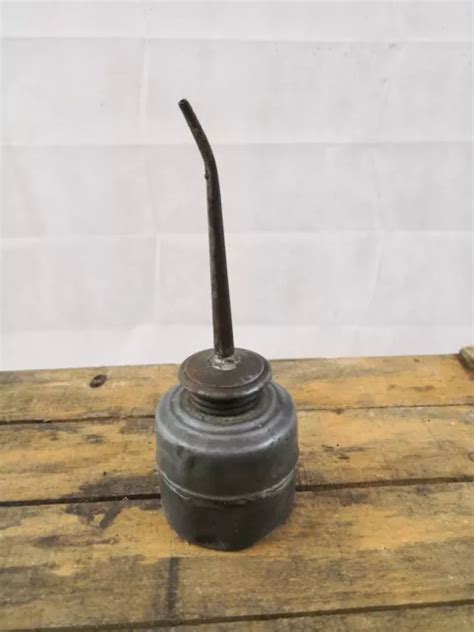 Burette Huile Ancienne Collection Automobilia Bidon Garage Vintage D Co