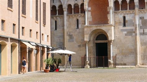 Modena Piazza Grande Porta Dei Principi Lato Sud Del Duo Flickr