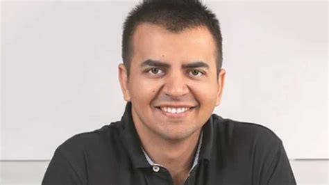 Ola Founder Bhavish Aggarwal Net Worth In 2023 Education Age Wife