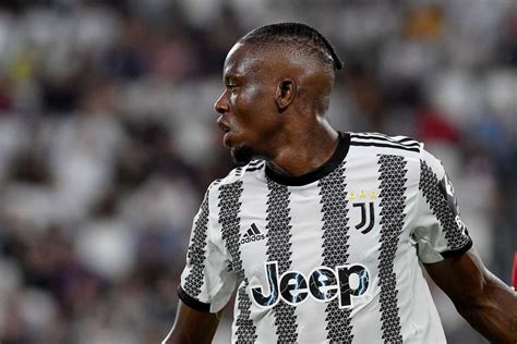 Juventus Ufficiale La Cessione Di Zakaria Al Monaco Diretta It