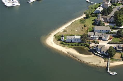 Hyannis Harbor Light (South Hyannis Light) Lighthouse in Hyannis, MA ...