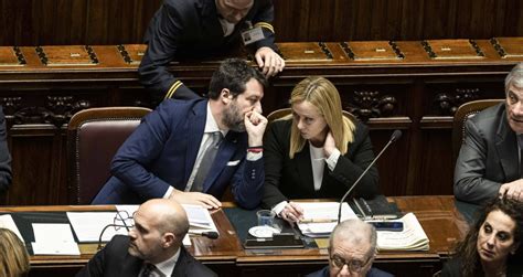 La Meloni Spinge Sulle Riforme Costituzionali Che Lega E Fi Gi Bocciano