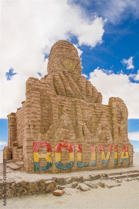 Salar de Uyuni, Bolivia Old Houses in the Salar de Uyuni Stock Photo ...