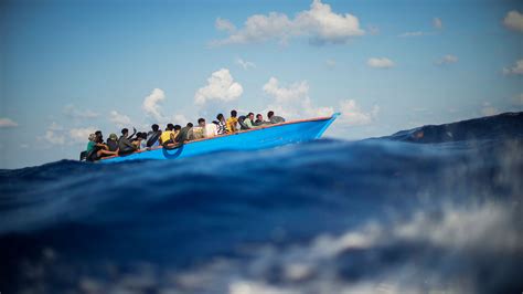 Una Niña Tunecina De Cuatro Años Llegó Sola A Italia En Medio De Una Nueva Ola De Migrantes