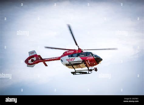 Helikopter Landeplatz Hi Res Stock Photography And Images Alamy