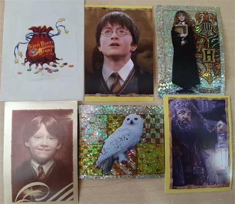 Figurinhas Álbum Harry Potter E A Pedra Filosofal à venda em Brasília