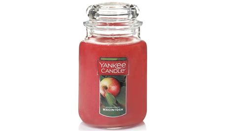 Hurry Tons Of Autumnal Yankee Candles Are On Sale On Amazon Right Now