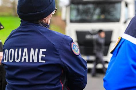 Millions D Euros De Stup Fiants Saisis Par Les Douanes De