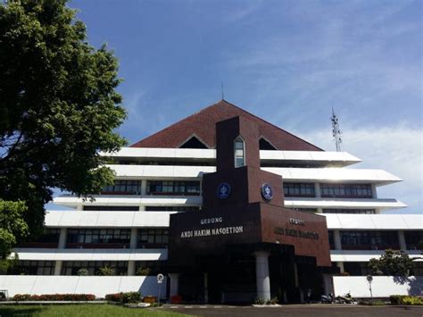 Ipb Dan Pemda Bogor Akan Membangun Pusat Pemadam Kebakaran Koran