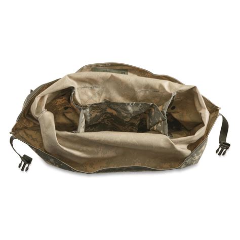 U S Military Surplus 140l Duffel Bag New 722488 Military And Camo Duffle Bags At Sportsman S