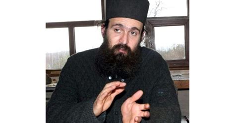 Отец Никанор: Строгият пост не важи в брачното ложе