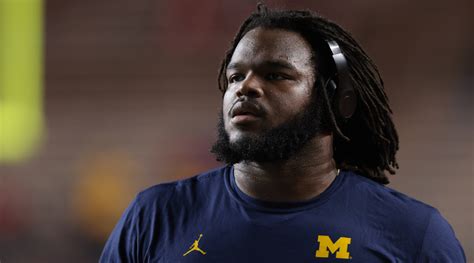 Michigan Football Star Mazi Smith Sentenced for Misdemeanor Gun Charge ...