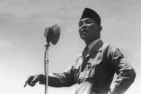 Kumpulan Gambar Soekarno Yang Menarik Dan Bernilai Sejarah