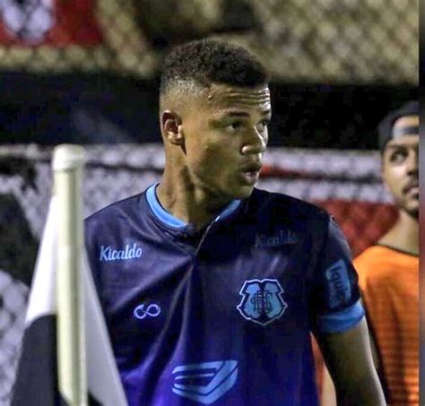 Santa Cruz Empresta Lateral Direito Jadson Ao Flamengo Futebol Ge