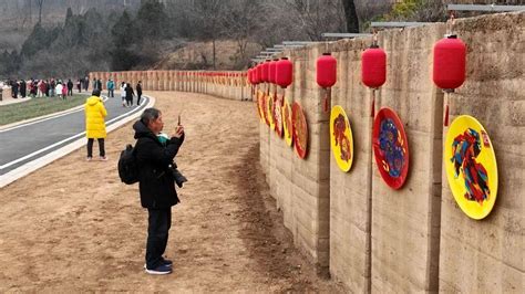 第八届中国当日艺术展——“山水洛阳 艺术乡村”摄影展在洛宁县爱和小镇开幕