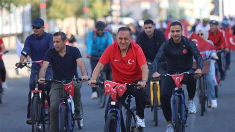 Pedallar Cumhuriyetin 100 yılı için çevrildi