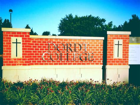 Dordt College - Tuition, Rankings, Majors, Alumni, & Acceptance Rate