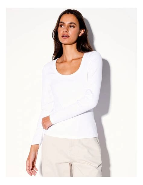 Miss Shop Organic Blend Long Sleeve Scoop Neck Tee In White Myer