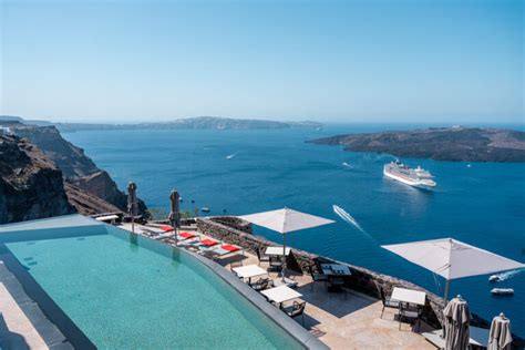 Hotel Review: Villa Bordeaux (Santorini, Greece) | She Wanders Abroad