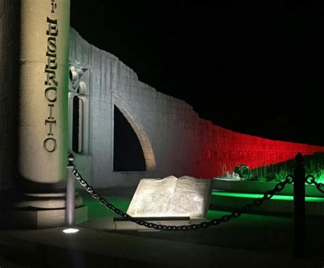 Studio Due Lights The Monument To The Fallen Of Aves With The Italian