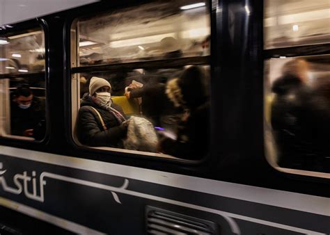 LE RER De 5h50 Du Mat Laurent Villeret Photography