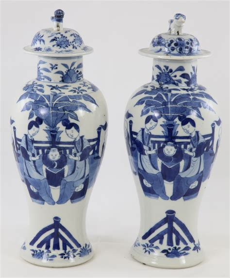 Pair Chinese Export Blue And White Baluster Covered Vases Th Century