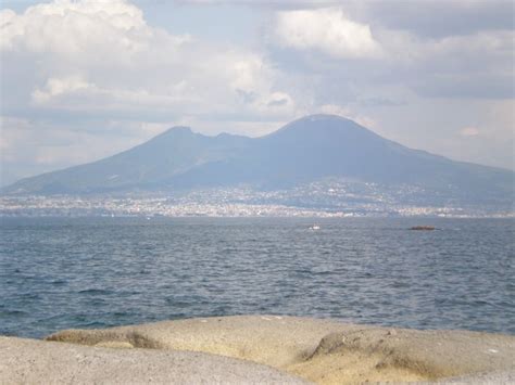 Vesuvius from Naples: Book now, price starting from euro 60