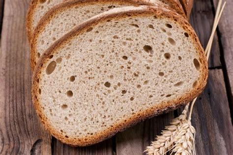 Pane Di Segale Fatto In Casa Ricetta E Valori Nutrizionali Fidelity