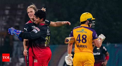 Wpl Ellyse Perry Stars As Royal Challengers Bangalore Bowl Out Up