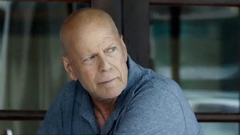 La Primeras Fotos De Bruce Willis Luego Del Anuncio De Su Enfermedad