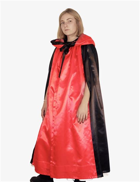 Queen of Hearts Cloak | Venetian Carnival Costume