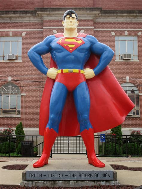 American Weirdness: Superman: Metropolis, IL